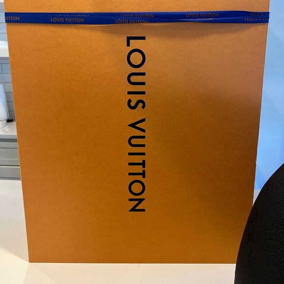 Louis Vuitton Bandouliere Keepall 50 - Picture 4 of 11